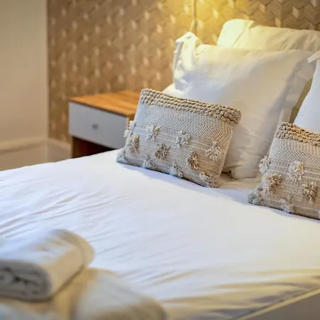 Appartamento Mathilde Proche Clinique Mathilde *