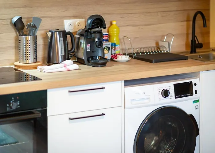 Mathilde Proche Clinique Mathilde Apartment